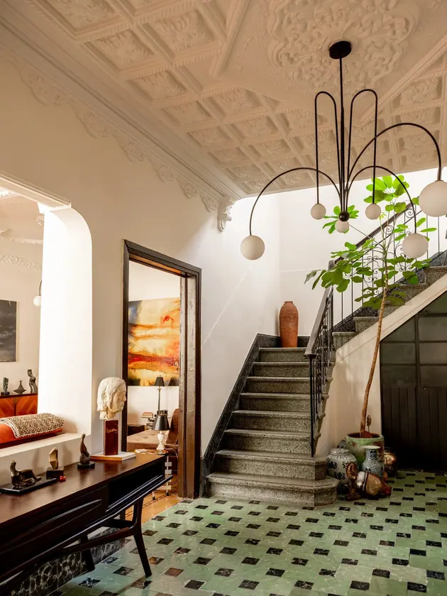 Casa de Reunión: grand staircase