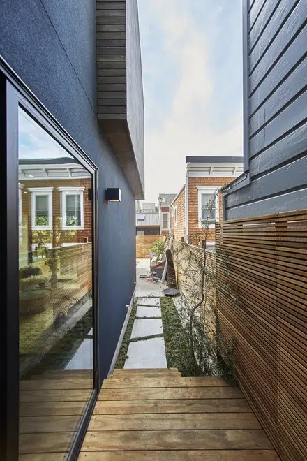 Grove Street Residences: Exterior Walkway