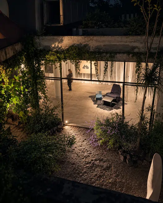 PRELUDE: 11 courtyard